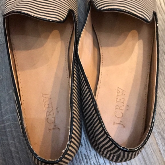 It is in very good condition use J.Crew loafer - Picture 4 of 7